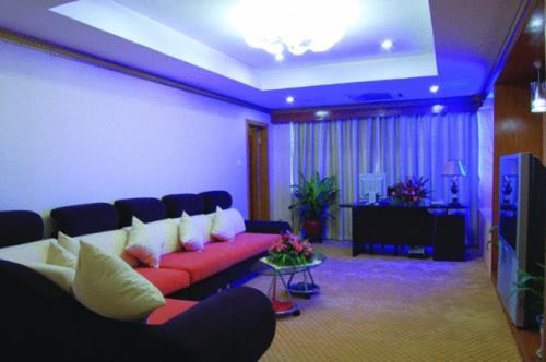 Wa King Town Hotel Guangzhou Room photo